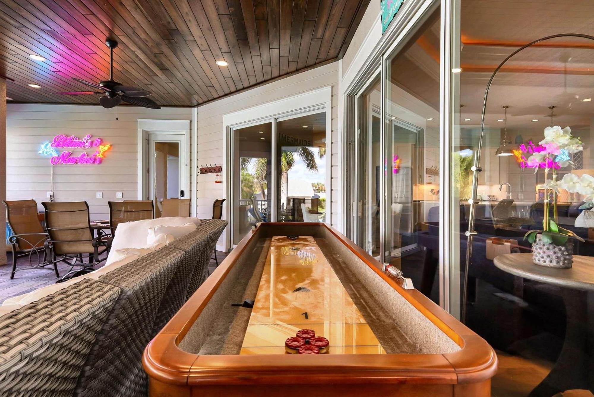 Bikinis And Martinis Waterfront Canal Villa Anna Maria Exterior photo