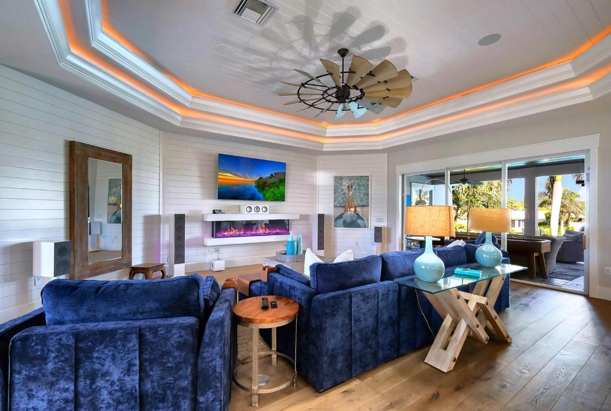 Bikinis And Martinis Waterfront Canal Villa Anna Maria Exterior photo